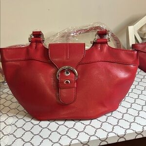 Chic Red FauxLeather Shoulder Bag